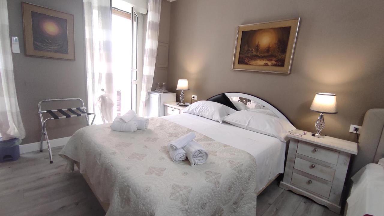 Yaki Domo Bed & Breakfast Каляри Екстериор снимка