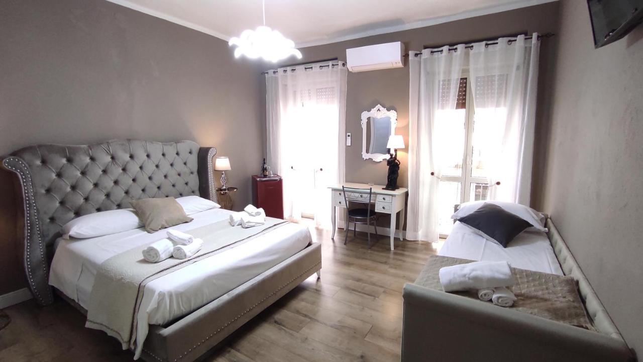 Yaki Domo Bed & Breakfast Каляри Екстериор снимка